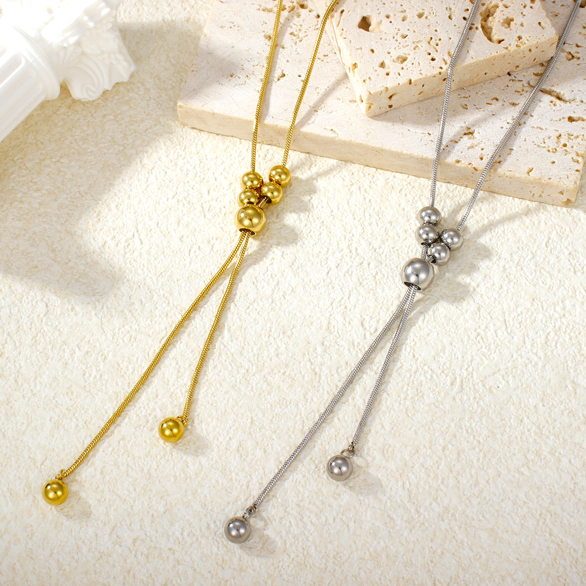 可调节球形女士长款锁骨项链